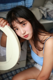 被囚禁的圣女